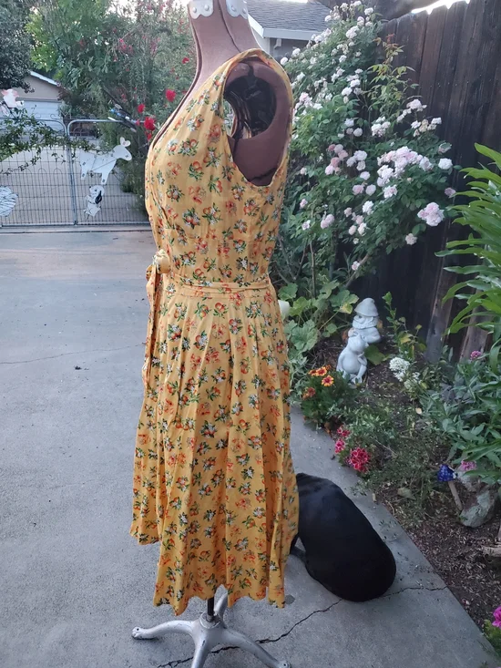 Heart Of Haute Oranges Print Dress - Yellow - Picture 4 of 7